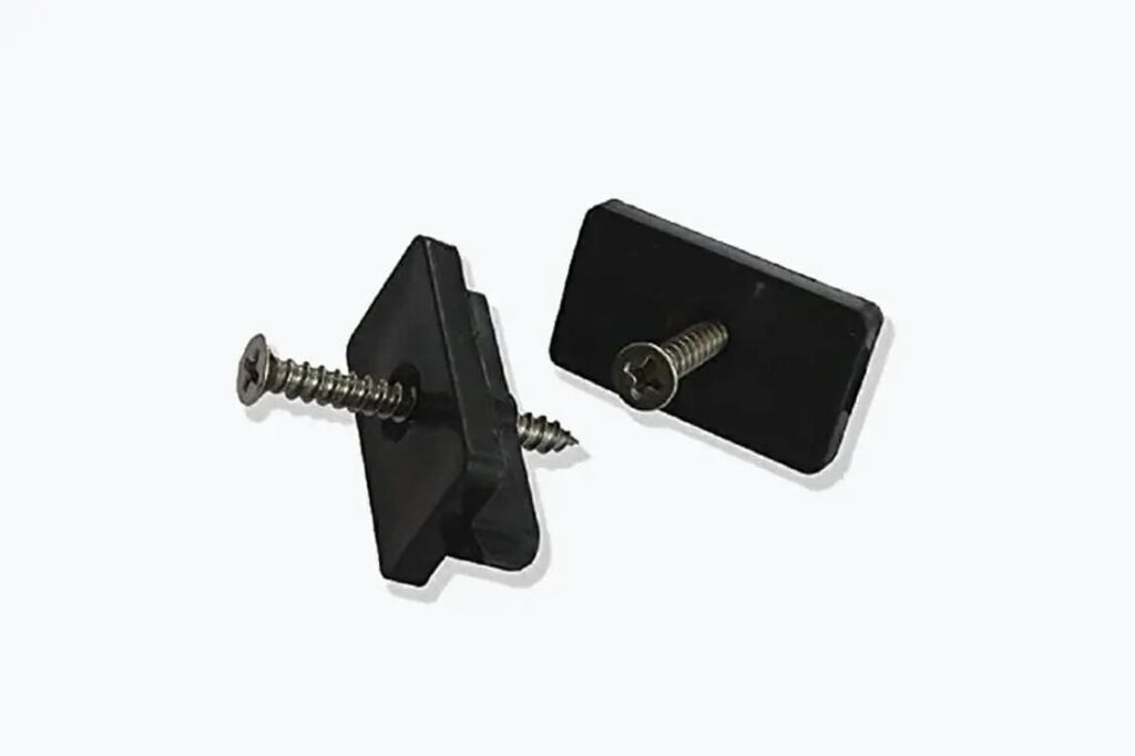 9.Accessories-Plastic Spacer Clip & Screw As One Set Accessories for Traditional WPC Decking-Plastic Spacer Clip & Screw As One Set