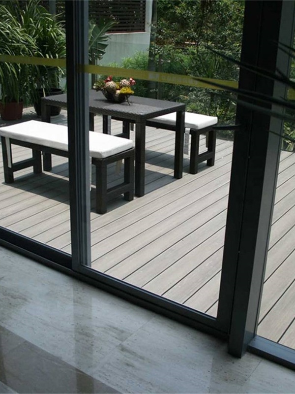WPC Decking in Commercial Use WPC Decking in Commercial Use